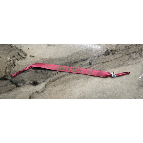 Croakies Original Delta Zeta Sorority Neoprene Eyewear Retainer New Made In USA - Picture 1 of 5